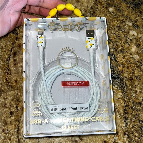 XO Poppy | Lemon 10 ft Charging Cable - Picture 1 of 6